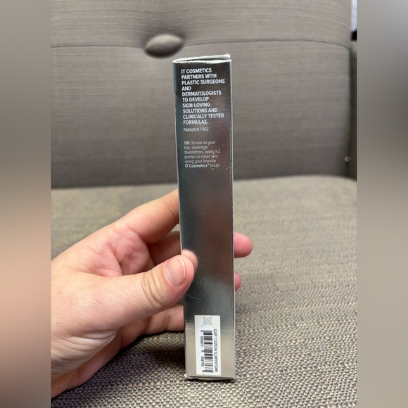 It Cosmetics CC Cream Full Coverage SPF 50 Tan Rich - Picture 4 of 6